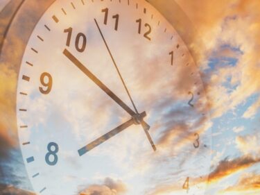 完璧主義をやめるだけで時間が2倍に！忙しい人のための時短マインド術